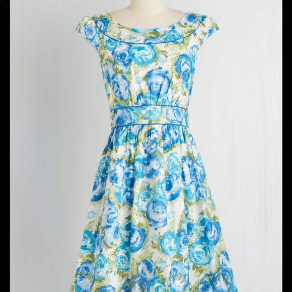 ModCloth Dresss - Picture 1 of 4